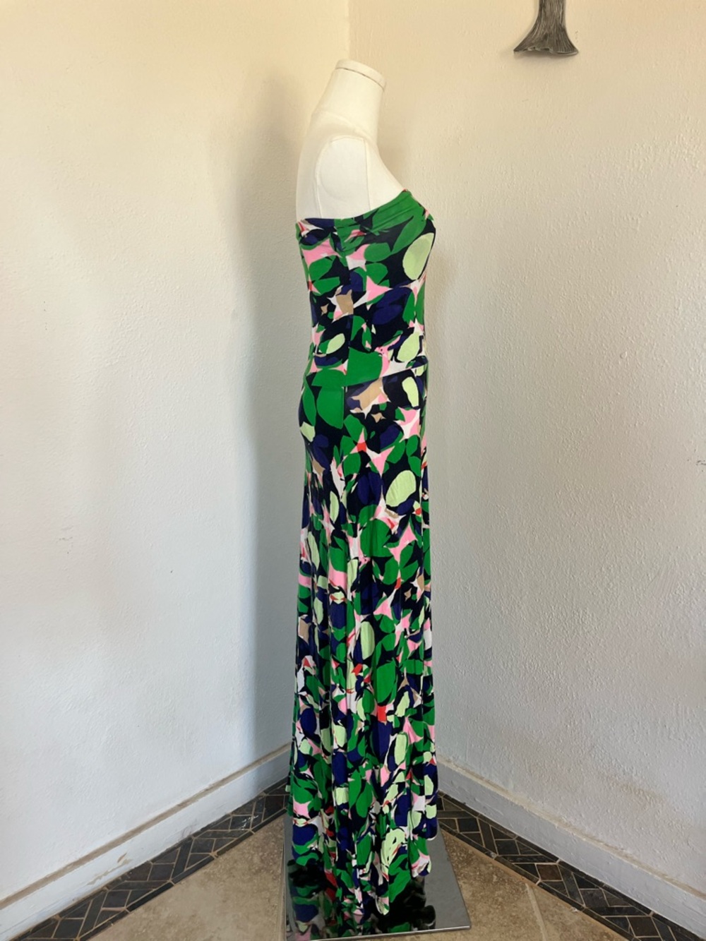 Gap Abstract Collage Strapless Maxi Dress - Picture 3 of 5